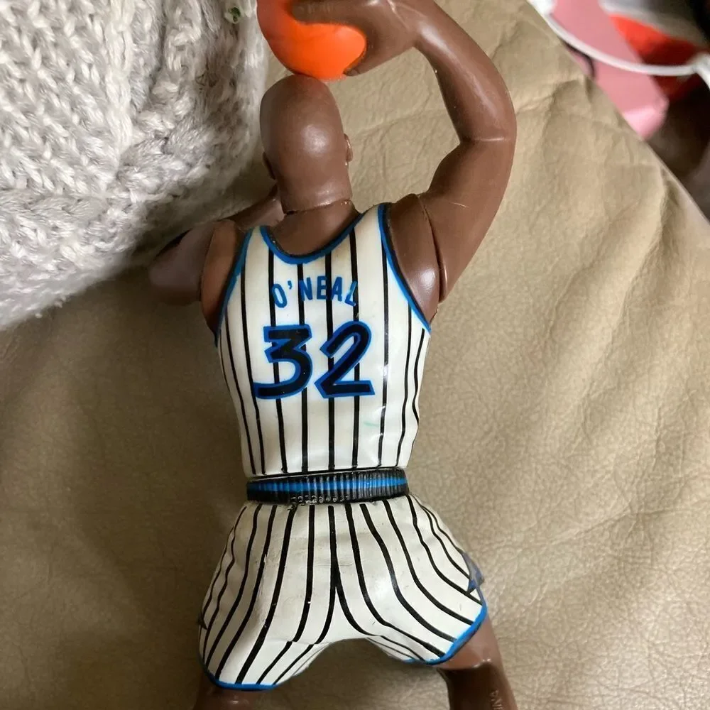 Vintage Shaquille O’Neal Orlando Magic NBA Basketball Action Figure 1993